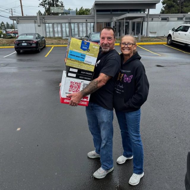 The Backyard Butchers are hooking up some great deals down at Sutherlin Dollar Tree and Best Country 103 hooked up these listeners with a certificate to Del Rey Cafe! We are here until 1PM so come on down and enter to win that $300 Steak Box!