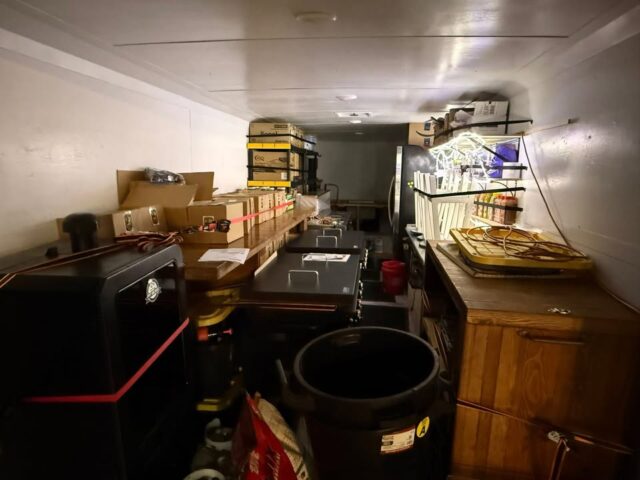 Be sure to head out to B&D Meats tomorrow for their meat sale as well as some delicious BBQ brought to you by Part-Timers BBQ LLC!!! I know Da'Roadie is going to get down with some of those Street Tacos!!! Starting at 9AM.