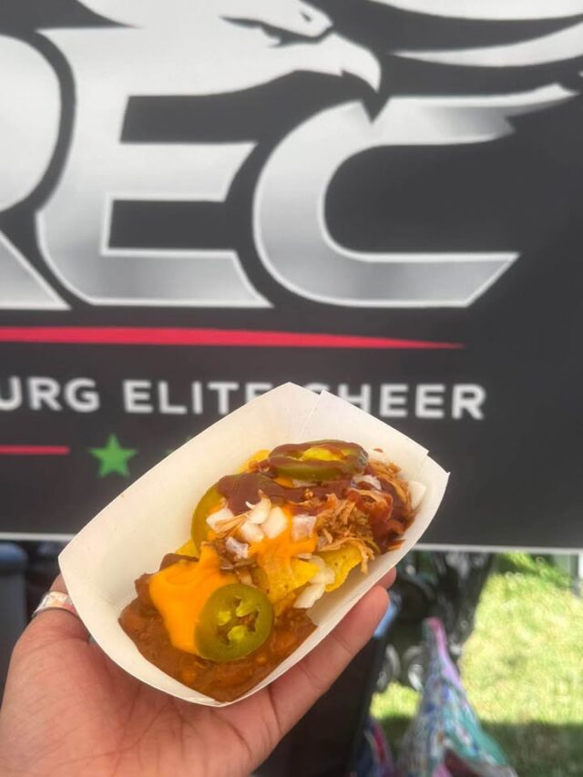 Be sure to go give some love to the hardworking team of Roseburg Elite Cheer!!! Thank you so much for coming out and helping us at the Sutherlin Throwdown! Because of them we had so many entries to win that Z Grills smoker from Wrightway Business Services.