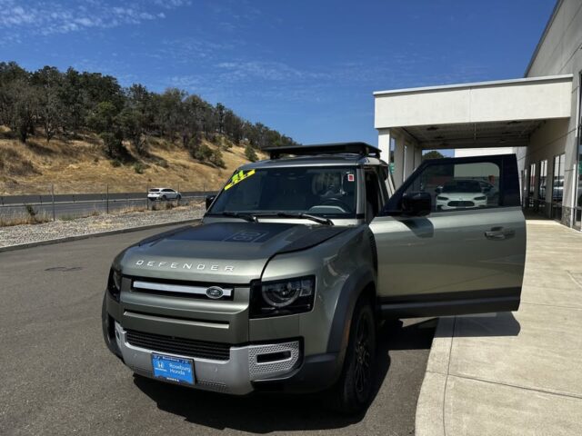 Check out what our friends and studio sponsor Roseburg Honda have in store for you with their Fresh Trade Friday! Check out this Land Rover Defender and more vehicles at Roseburg Honda today.