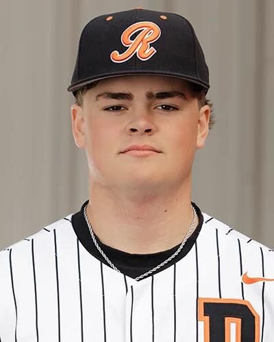 EUGENE — The Roseburg Indians had a seven-game winning streak come to an end and saw their undefeated Southwest Conference record erased in a 3-1 loss to the Sheldon Irish on Tuesday at Lane Community College. 

It was a nip-and-tuck game that never truly saw the momentum swing too far in one direction. 

Sheldon (9-7, 6-4 SWC) never trailed in the matchup, but had to hold off Roseburg (10-4, 6-1), which had several chances to snatch the lead.