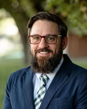 The Sutherlin School District is getting closer to finding the new person to lead the district when Superintendent Terry Prestianni retires in June.

The district announced it will be interviewing the two finalists for the position this week, with plans to announce the selection early next week.

According to application summaries provided to The News-Review, Jon Martz has been employed as the Sutherlin High School principal since 2021, previously serving as the Sutherlin Middle School principal 2016-2021, and as a teacher in the Sutherlin School District 2008-2013.

He spent a brief tenure at the Winston-Dillard School District between 2013-2016, serving as the athletic director and assistant principal.

Martz' education includes a bachelor of science from Oregon State University in liberal studies with an option for education, a master of arts from Oregon State University and a degree from George Fox University in 2019.

Previous reporting by The News-Review reveals Martz was named the 2026 Oregon High School Principal of the Year by the Oregon Association of Secondary School Administrators in December 2025.

The second candidate, Kevin Dinning, is the director of human resources at the Pendleton School District, a position he has been in since 2024. He has prior experience as a superintendent, serving at Ione School District from 2020-2022.

Dinning also has experience working as a principal from 2025-2020 in the Boundary County School District in Bonners Ferry, Idaho, and as elementary principal in the Pendleton School District between 2023-24.

For More Information Please Visit www.nrtoday.com