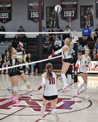 DRAIN — The North Douglas High School volleyball team shut down Bandon for a three-set win in a Sunset Conference match.Set scores were 25-19, 25-13, 25-21.Bailey Teixeira serves one ace with seven kills and five digs for the Warriors (12-4, 5-2). Kaitlyn McDaniel had seven kills and six digs. Payton Rabuck added five aces, nine kills and seven digs while Savannah McDonald smacked three kills down.The Warriors will visit Myrtle Point on Tuesday.For More Information Please Visit www.nrtoday.com