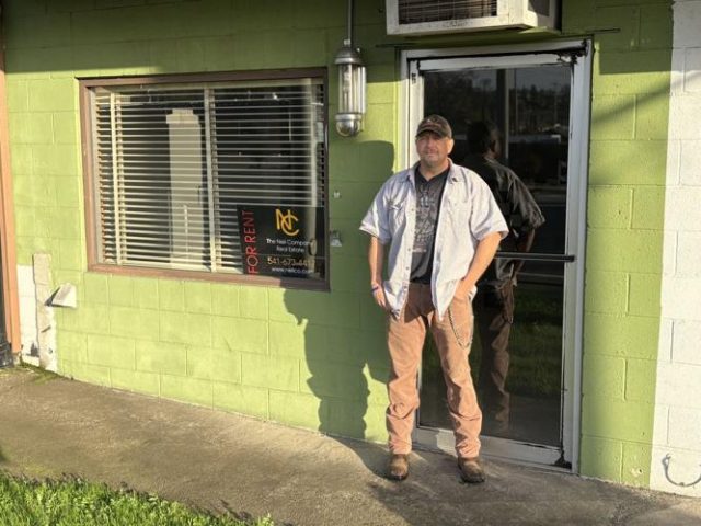 Facebook
Twitter
Email
Print

  Save

Bronson Pickett, of Canyonville, is waiting on a transplant, and for two court cases to conclude. He's hoping they occur in the correct order, and that he lives to see them through. 

Pickett's family has deep roots in Douglas County, as evidenced by the Pickett Butte Lookout in the Umpqua National Forest, and the namesake road that leads to what has become a tourist attraction. 

However, it was in neighboring Jackson County that Pickett's problems worsened. After a serious traffic accident in 2023, Pickett ended up in the Asante Rogue Regional Medical Center. There, he became one of the alleged victims of a hospital nurse. 

Dani Marie Schofield, 37, of Eagle Point, is under indictment in Jackson County Circuit Court for 44 counts of suspected second-degree assault. That's one count per alleged victim, including Pickett.

For More Information Please Visit www.nrtoday.com